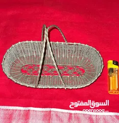  8 سلات ضيافة فكتوريان قديمات من الخمسينات (نوادر). التفاصيل داخل الوصف.