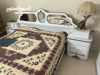 4 غرفة نوم مستعملة للبيع - بحالة ممتازة