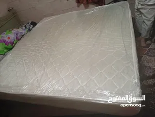  1 فرشة مجوز بحالة ممتازة