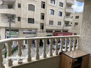  10 شقة سكنية للبيع