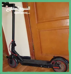  4 سكوتر كهربائي شبه جديد