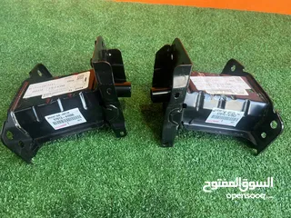  4 طبشات جسر امامي واجهة امامية تويوتا بريوس 2023-2025  Toyota Prius  2025 اصلي جديد شركة ياباني
