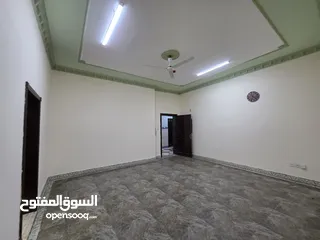  3 شقة كبيرة في البسيتين  Large apartment in Busaiteen