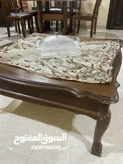  4 طقم كنبايات مع طقم طاولات