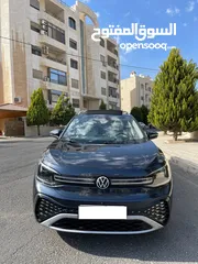  1 VOLKSWAGEN ID.6 CROZZ PRO 2021  فتحة متحركة ماشية 30 ألف