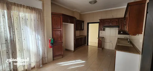  15 شقة غير مفروشة في دير غبار  ( Property 39138 ) سنوي فقط