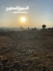  1 ارض عالية و كاشفة الساحل في ارقى منطقة في ابو اشخيدم مساحة 1202 متر على شارعين