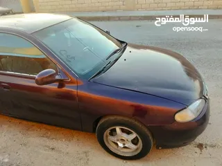  4 هونداي أفانتي 1996 أوتوماتيك – مرخصة وجاهزة  السعر المطلوب: 2000 دينار – قابل للتفاوض للجادين