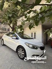  30 كيا سيراتو k3 فل مع فتحة سقف نخب ماتور 1600