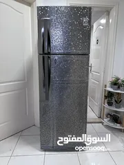  1 LG Refrigerator