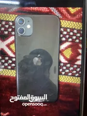  2 آيفون 11 بحالة جيدة للبيع - بسعر مناسب!