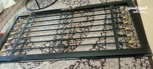  4 باب حمايه للمنزل