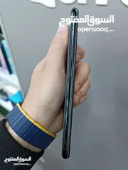 4 IPHONE 11 PRO MAX ( 256GB ) //// ايفون 11 برو ماكس ذاكرة 256 مستعمل وكاله