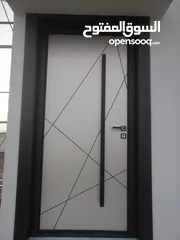  2 Cust & Cliding Doors Entrance
