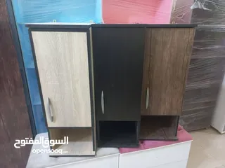  29 رفوف خشب شاشه ومطبخ وحمام وديكور حائط وستاند مكياج وجلاتين وغيره