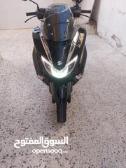  1 سوزوكي بيرجمان لون اسود