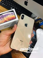  1 ايفون Xsmax اصلي جيجا 64 مغير شاشه و بطارية هدية كفر ولزقه وشاحن متوفر توصيل