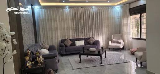  14 فيلا للبيع طبربور