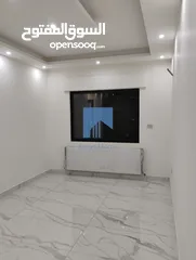  1 شقة أرضية فاخرة للبيع في الجاردنز  - خلف الدستور 155م مع ترس 25م تشطيب سوبر ديلوكس لم تسكن