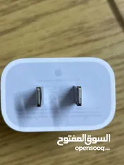  1 شاحن ايفون مدخل Lightning cable