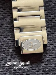  4 ساعه نسائيه نوع جوفيال سويسري