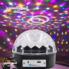  1 سماعة بلوتوث كرة اضاءه ديسكو المتحركه  و الملونه تحكم ريموت مدخل فلاشه و كرت مموري  ومكان تعليق حائط