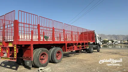  4 40 feet flatbed heavy duty truck for rent