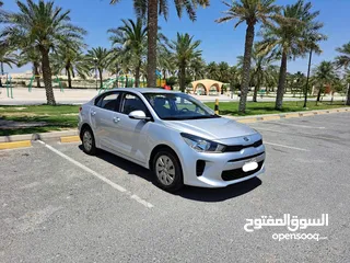  6 Kia Rio 2018 (Silver)