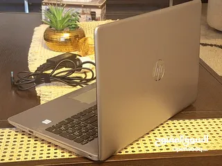  1 لابتوب جيل ثامن HP شبه جديد