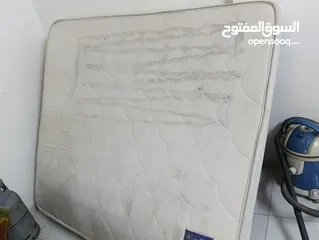  1 فرشة زنبركية مستعمل من ريتشموند
