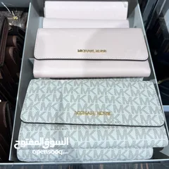  26 Michael Kors, Coach, Kate Spade