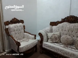  7 طقم كنب ملوكي للبيع