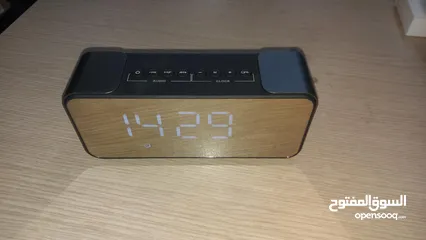  2 ساعة ومنبه  منزلي ذكي