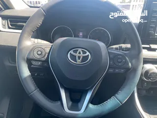  14 TOYOTA RAV4 XLE 2021 V4