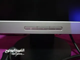 5 HP L1706 شاشة عرض مسطحة