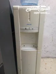  2 كولر ماء بحاله جيدة