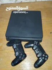  2 PS4 SLIM بلايستيشن فور سليم للبيع وكاله مع كفاله ل 22/10/2025