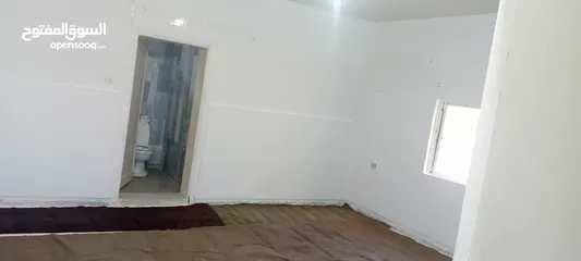  2 شقة للإيجار في زبده