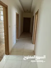  6 شقه للايجار