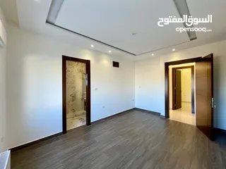  3 شقه للبيع اخير مع رووف سوبر ديلوكس مميزه