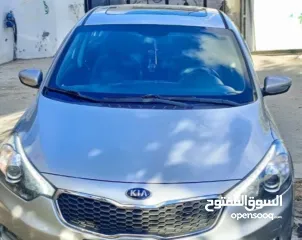  4 كيا سيراتو 2013 تسيير 2014 مع فتحة عداد قليل فحص ممتاز