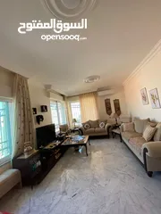  11 شقق فارغة للسكن