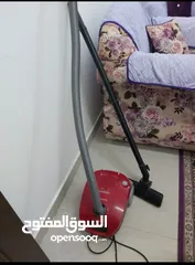  1 Vaccume cleaner