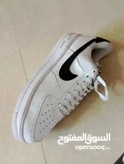  2 حذاء .Puma  اصلي بحال الوكاله لساته جديد وارد أروبي  الواحد ب 35