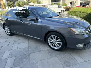  7 لكزس ES350 بحالة ممتازة موديل 2012