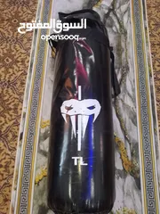  2 كيس ملاكمه مستعمل بحالة الوكاله