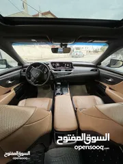  5 Lexus es300h 2019