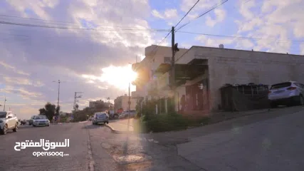  21 دونم ارض طابوا فلسطيني منطقة (B)بالقرب من دوار كفرصور جميع الخدمات فيها عليها شارع 12متر موقع مميز