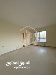  12 شقة / للايجار / فارغة / 4نوم / سابع / 360 متر