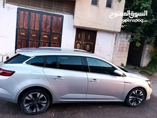  4 رينو ميجان 2021